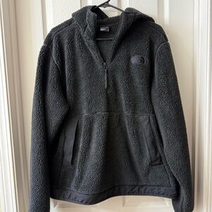 EUC - The North Face Fleece Jacket